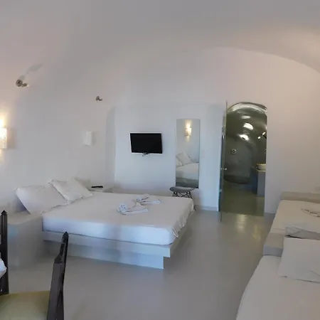 Apartment Vibrant Vertex Rooms- Center Fira (Santorini)