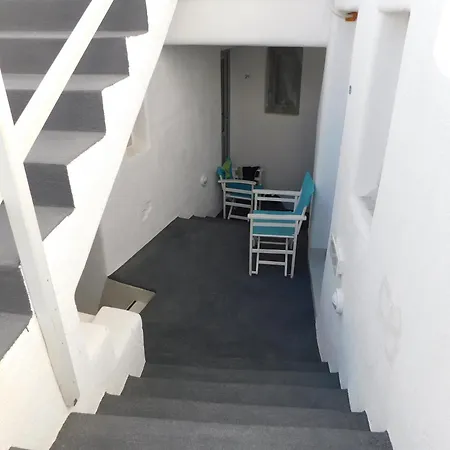 Vibrant Vertex Rooms- Center Apartment *