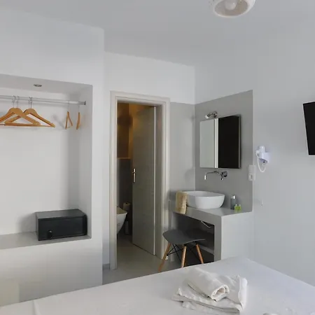 Apartment Vibrant Vertex Rooms- Center Fira (Santorini)